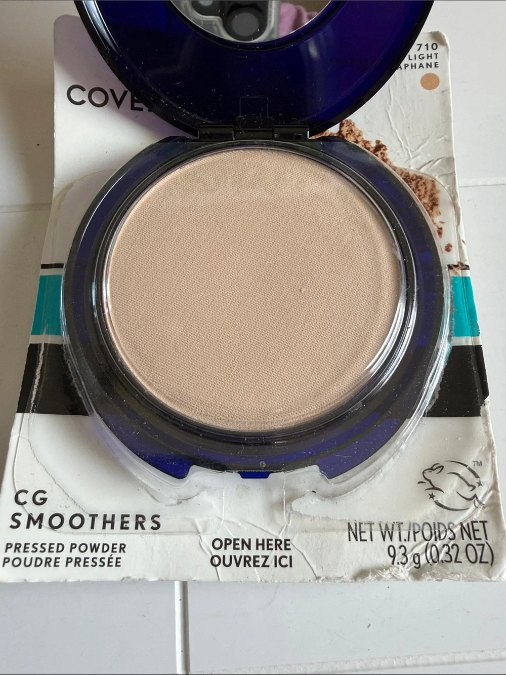 COVERGIRL CG Smoothers Pressed Powder Compact #710